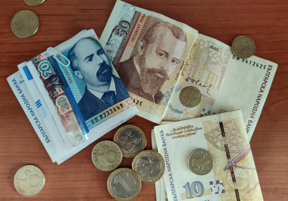 Ile kosztuje obiad w Bułgarii 2026? Ceny i porady