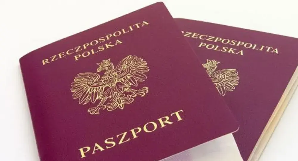 Ile lat ważny jest polski paszport? Sprawdź zasady