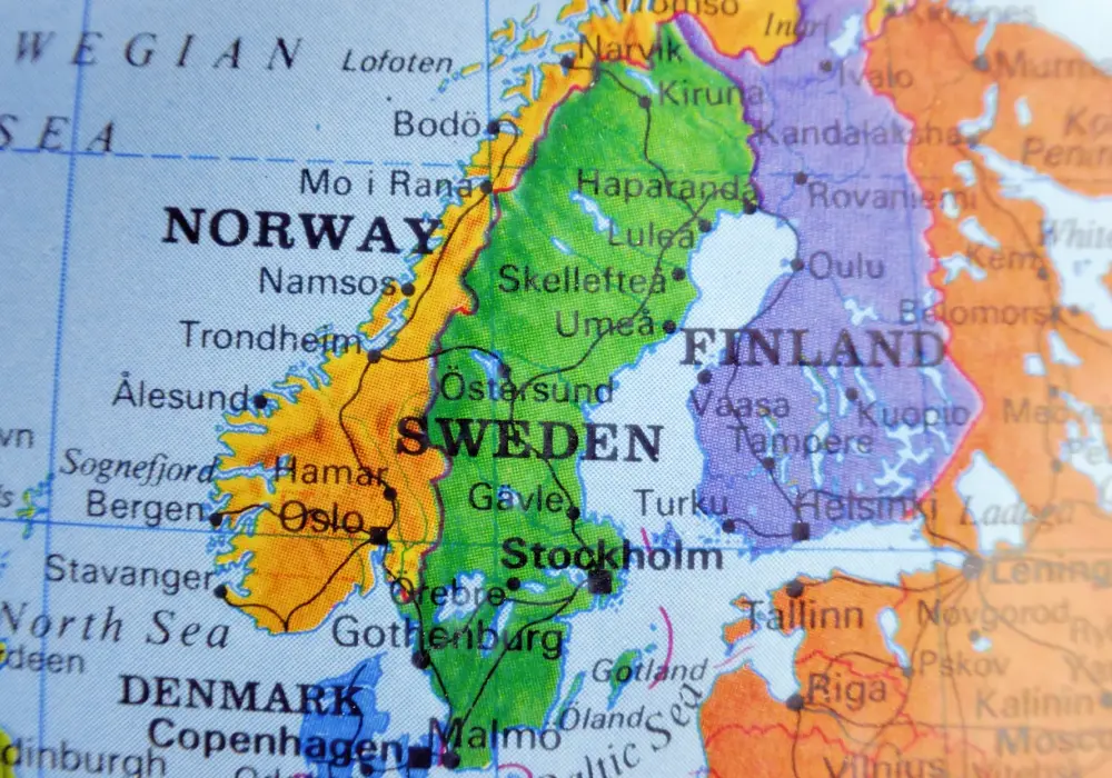 Z kim graniczy Finlandia? Poznaj sąsiadów i ich granice