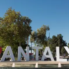 Antalya czy jest bezpiecznie? Odkryj, co musisz wiedzieć przed wyjazdem