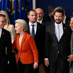 Liderzy rozmawiają o przyszłości Europy, w tym o tym, czy Albania jest w Unii Europejskiej.