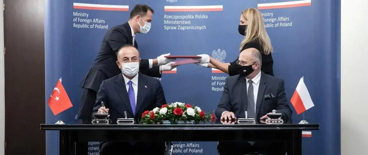 Podpisanie umowy między Polską a Turcją. Czy Turcja jest w Unii Europejskiej? Nie, ale relacje są ważne.